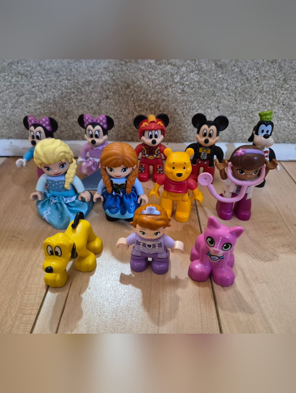 12 Lego Duplo Disney characters